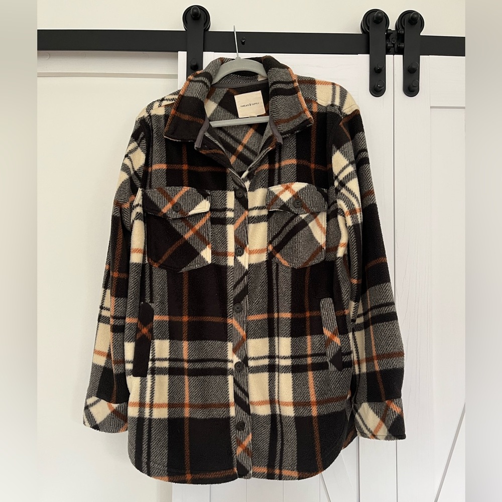 Thread & Supply Size L Shacket